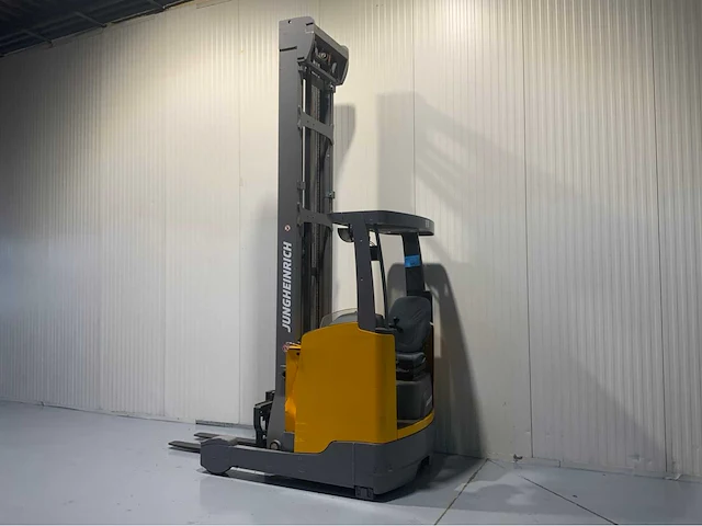Jungheinrich etv 216 - 10.25m triplex - 4013 uren - reach truck camera op vork - afbeelding 11 van  17