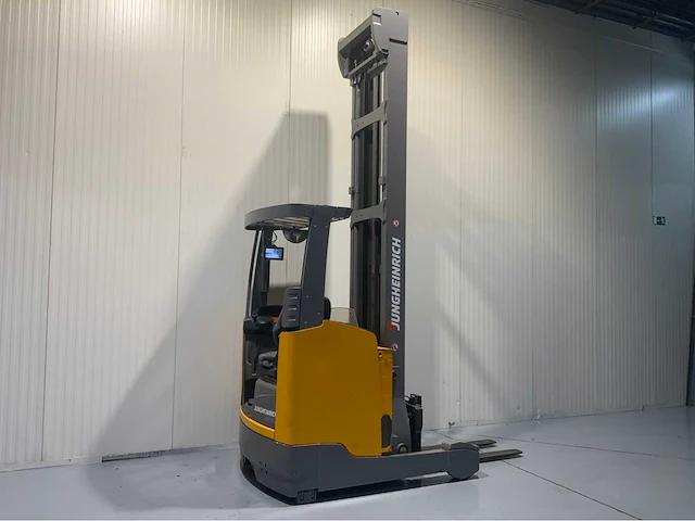 Jungheinrich etv 216 - 10.25m triplex - 4013 uren - reach truck camera op vork - afbeelding 14 van  17