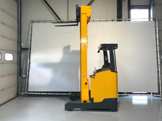 Jungheinrich etv 216 reach truck - afbeelding 9 van  18