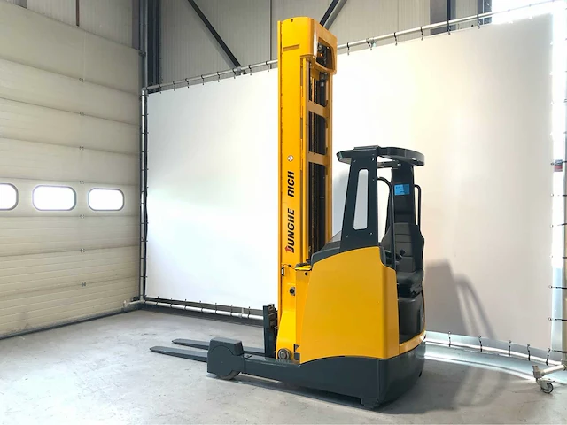 Jungheinrich etv 320 reach truck - afbeelding 17 van  23