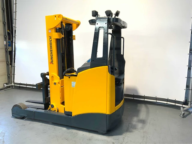 Jungheinrich etv 320 reach truck - afbeelding 10 van  16