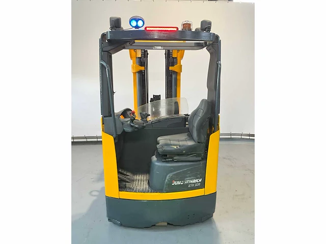 Jungheinrich etv 320 reach truck - afbeelding 20 van  24