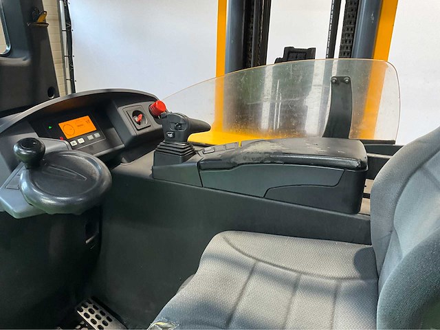 Jungheinrich etv 320 reach truck - afbeelding 6 van  24