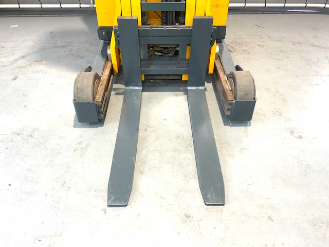 Jungheinrich etv 325 reach truck, triplex, free-lift - afbeelding 11 van  18