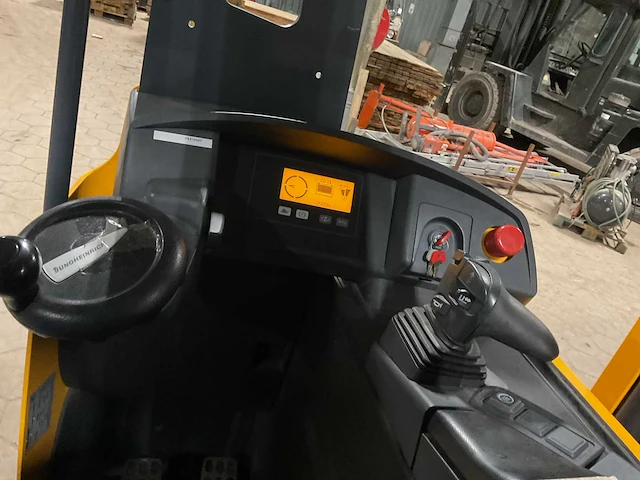 Jungheinrich etv c16 reach truck - afbeelding 7 van  9