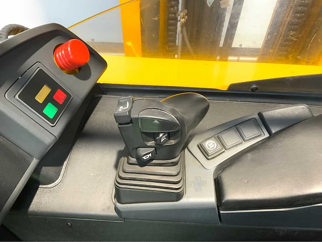 Jungheinrich etv216 reach truck - afbeelding 10 van  23