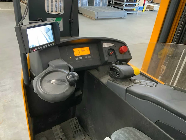 Jungheinrich etv216 reach truck - afbeelding 10 van  33