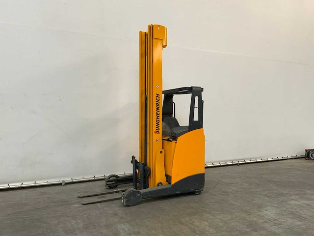 Jungheinrich etv216 reach truck - afbeelding 1 van  33