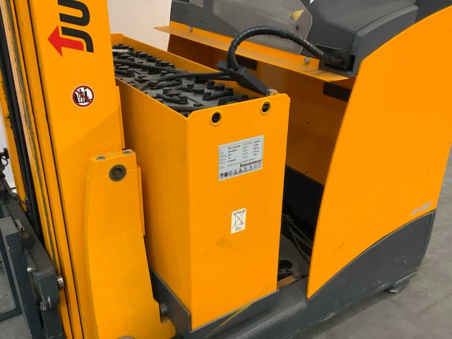 Jungheinrich etv216 reach truck - afbeelding 18 van  33