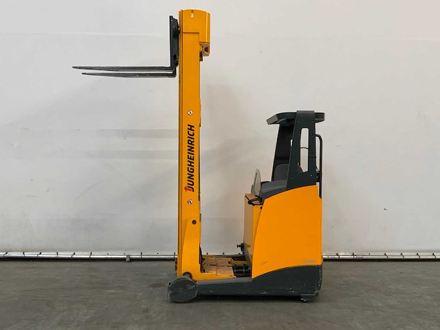 Jungheinrich etv216 reach truck - afbeelding 9 van  33