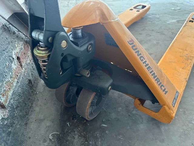 Jungheinrich hand hydraulische palletwagen - afbeelding 5 van  8