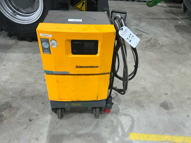 Jungheinrich slh 300i accu lader - afbeelding 2 van  5