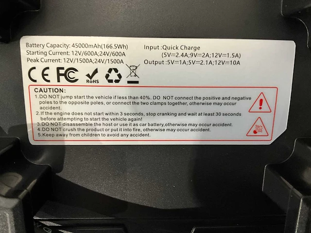 Jungwille - 2025 - 12/24 volt - startbooster / powerbank - afbeelding 7 van  9