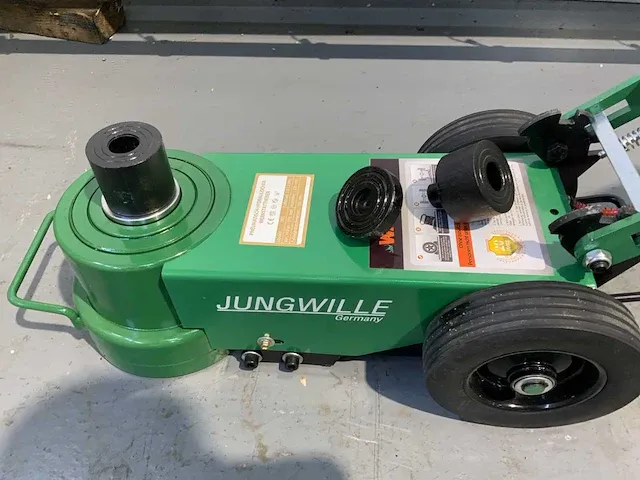 Jungwille 80t garagekrik - afbeelding 9 van  13