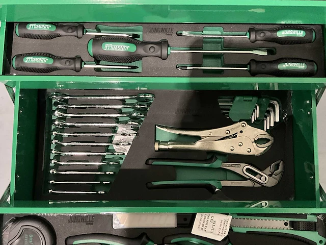 Jungwille gereedschapskoffer gevuld - afbeelding 3 van  9