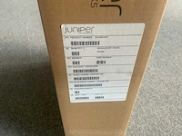 Juniper ex4300-48p netwerk switch (8x) - afbeelding 4 van  5