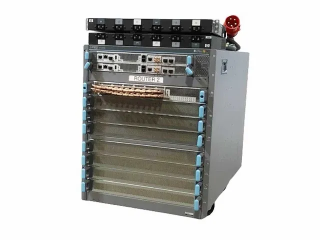 Juniper mx-10008 router - afbeelding 1 van  14