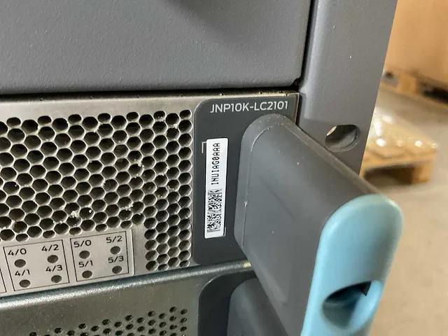 Juniper mx-10008 router - afbeelding 14 van  14
