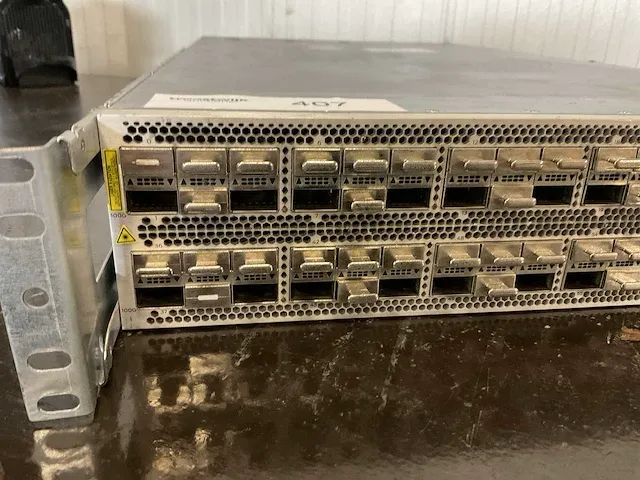 Juniper networks qfx100002-72q 2u switch - afbeelding 2 van  7