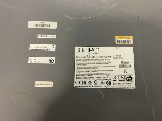 Juniper networks qfx100002-72q 2u switch - afbeelding 5 van  7