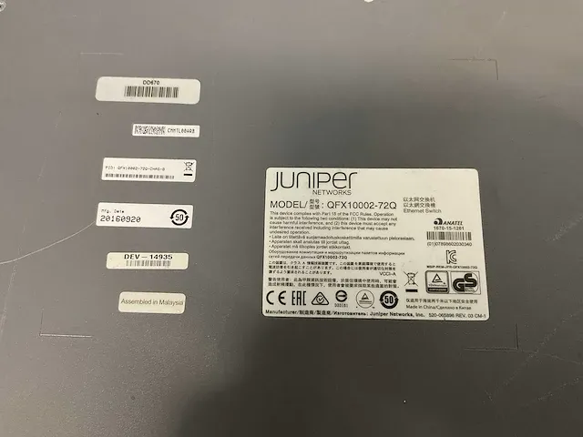 Juniper networks qfx100002-72q 2u switch - afbeelding 5 van  7