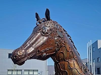 Junk-art tuinbeeld paard - afbeelding 6 van  9