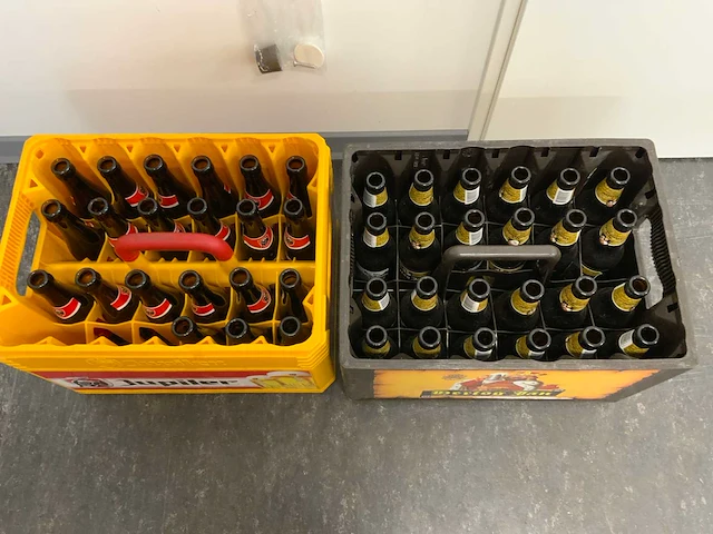 Jupiler / hertog jan bier en statiegeld kratten - afbeelding 4 van  4