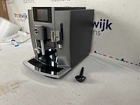 Jura - e8 dark inox (ec) - volautomatische espressomachine - afbeelding 2 van  2
