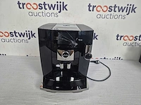 Jura - volautomatische espressomachine - j10 piano black - afbeelding 2 van  4