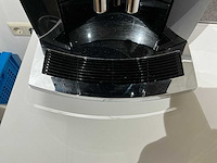 Jura e4 koffie- & espressomachines - afbeelding 2 van  4