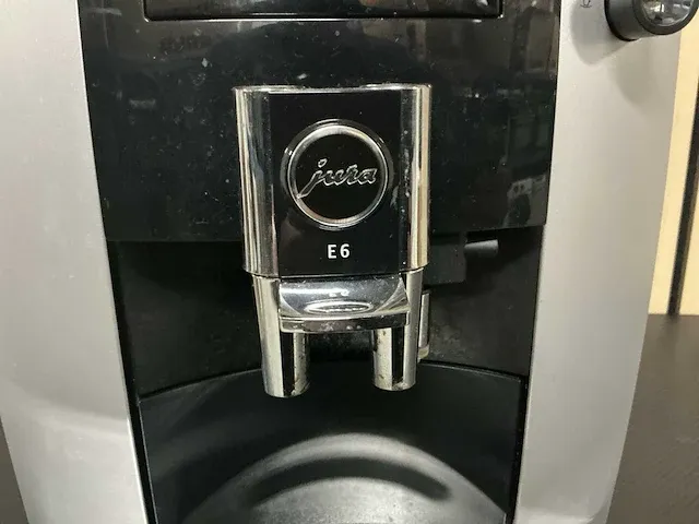 Jura e6 koffie- & espressomachines - afbeelding 4 van  6