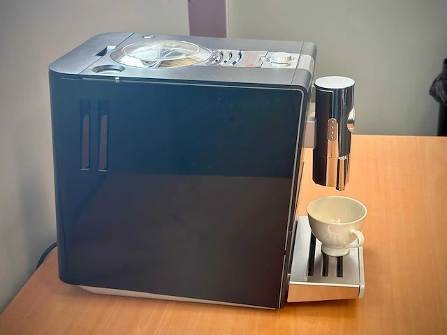 Jura ena 5 koffie- & espressomachines - afbeelding 4 van  5