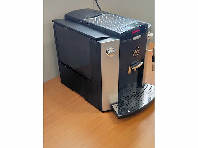 Jura f50 koffie- & espressomachines - afbeelding 3 van  3