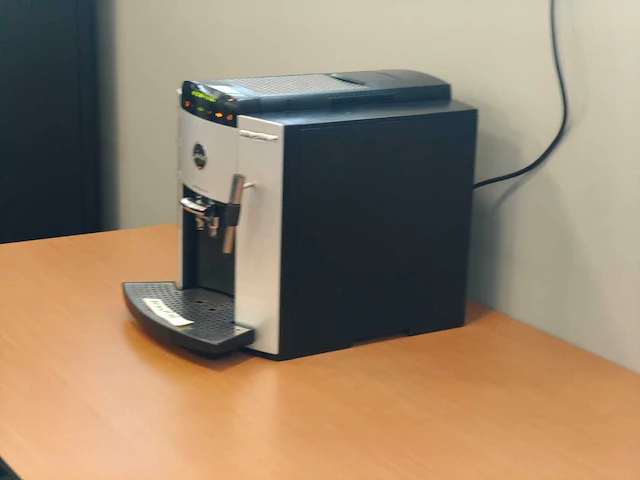 Jura f90 koffie & espressomachines - afbeelding 2 van  3
