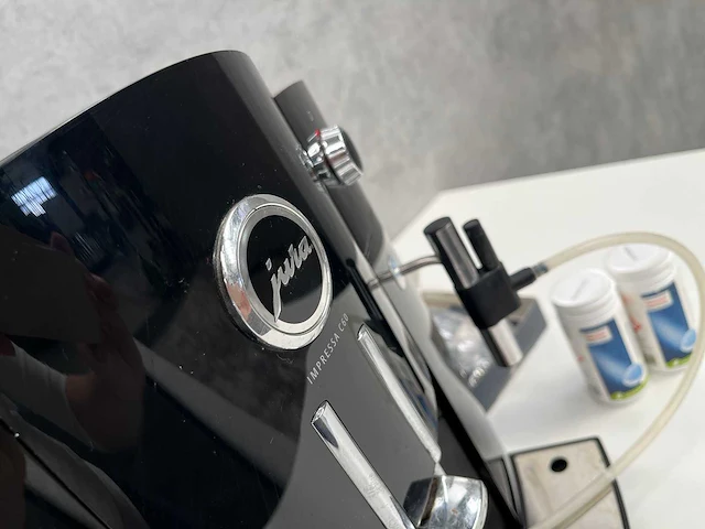 Jura impressa c60 - warme drankenautomaat - afbeelding 6 van  10