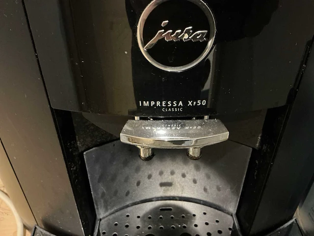 Jura impressa xf50 koffie- & espressomachine - afbeelding 3 van  4
