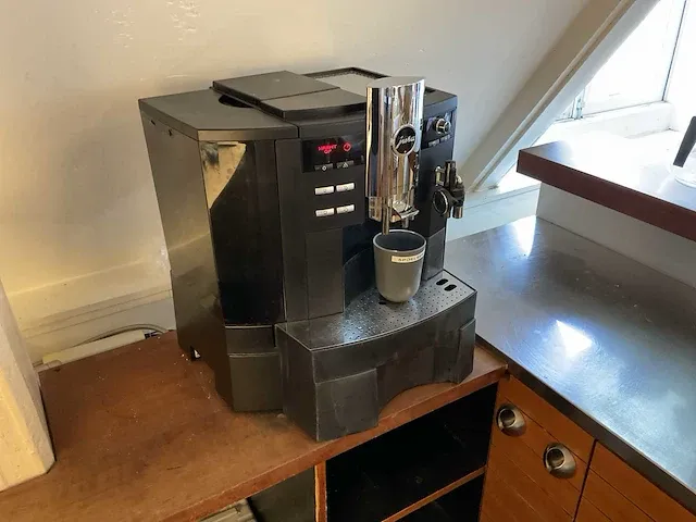 Jura impressa xs9 koffiemachine - afbeelding 4 van  7