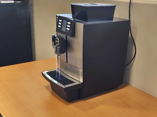 Jura x6 professionele koffiemachine en espresso - afbeelding 2 van  9
