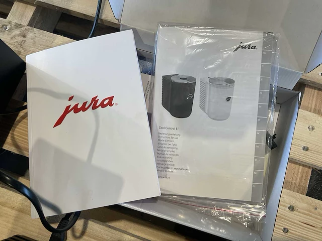 Jura x8 volautomatische koffiemachine - afbeelding 7 van  11