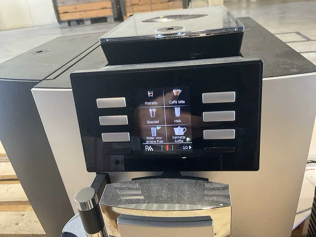 Jura x8 volautomatische koffiemachine - afbeelding 9 van  11