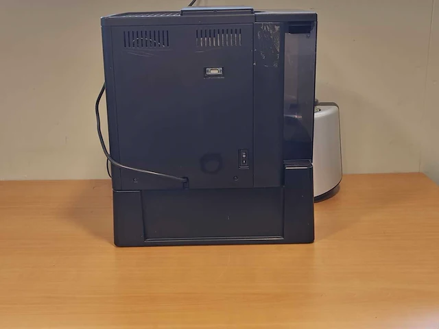 Jura xs 90 impressa en koffie espressomachine incl melk koeler - afbeelding 9 van  14