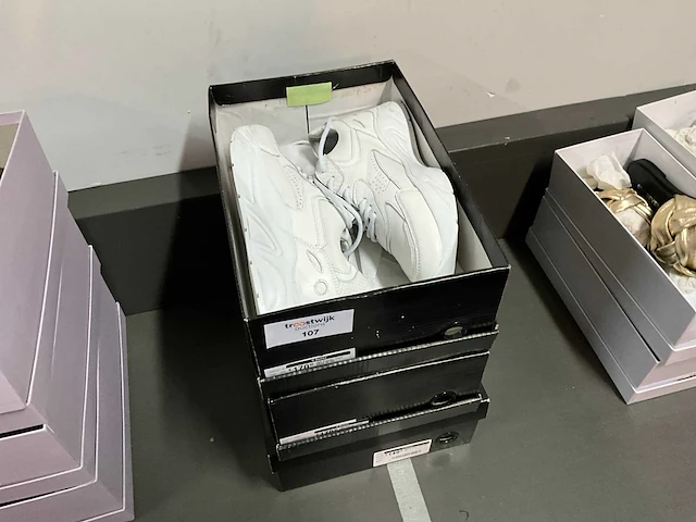 Juul&belle capri white damesschoenen (2x) - afbeelding 2 van  3