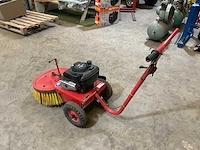 Jydeland zelfrijdende veegmachine - afbeelding 4 van  6