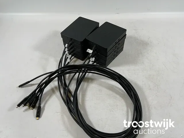 (k17a001) wd15 thunderbolt usb-c docking stations - afbeelding 1 van  4