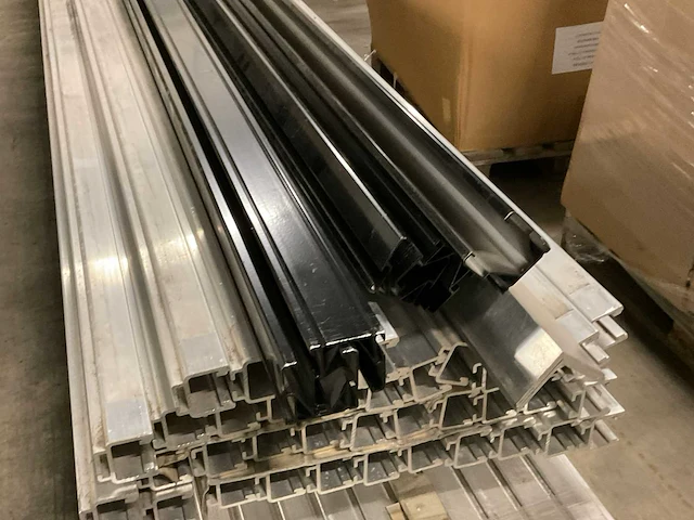 K2 systems solidrail medium 5.95m zonnepaneel montagemateriaal (280x) - afbeelding 6 van  7