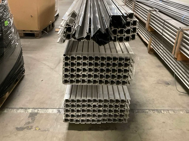 K2 systems solidrail medium 5.95m zonnepaneel montagemateriaal (280x) - afbeelding 7 van  7