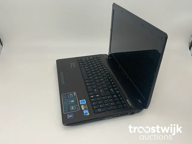 K52jc 15.6”, core(tm) i3 m370, 4 gb ram, 640 gb hdd laptop - afbeelding 3 van  6
