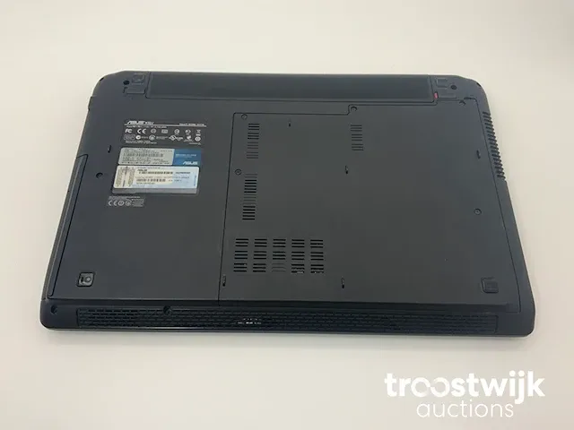 K52jc 15.6”, core(tm) i3 m370, 4 gb ram, 640 gb hdd laptop - afbeelding 6 van  6