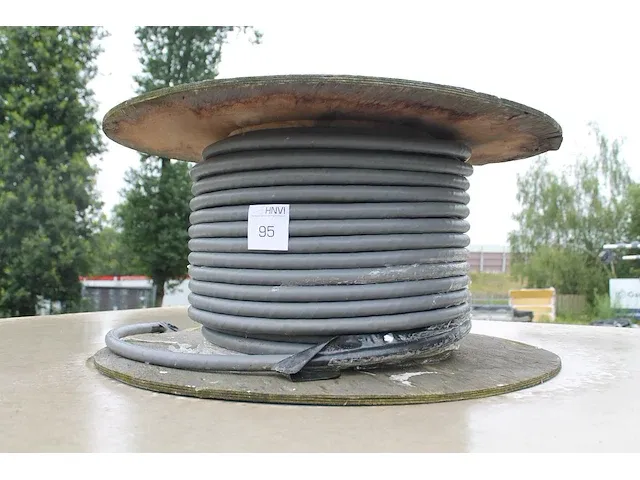 Kabel op haspel, aangebroken, type vg-ymvkas dca 4x 16qmm. - afbeelding 1 van  1