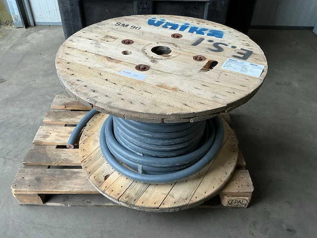 Kabel op haspel - afbeelding 2 van  5